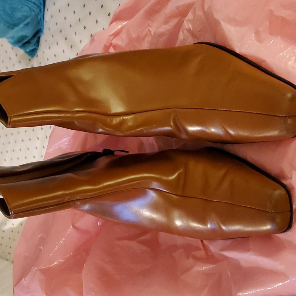 Ankle boots